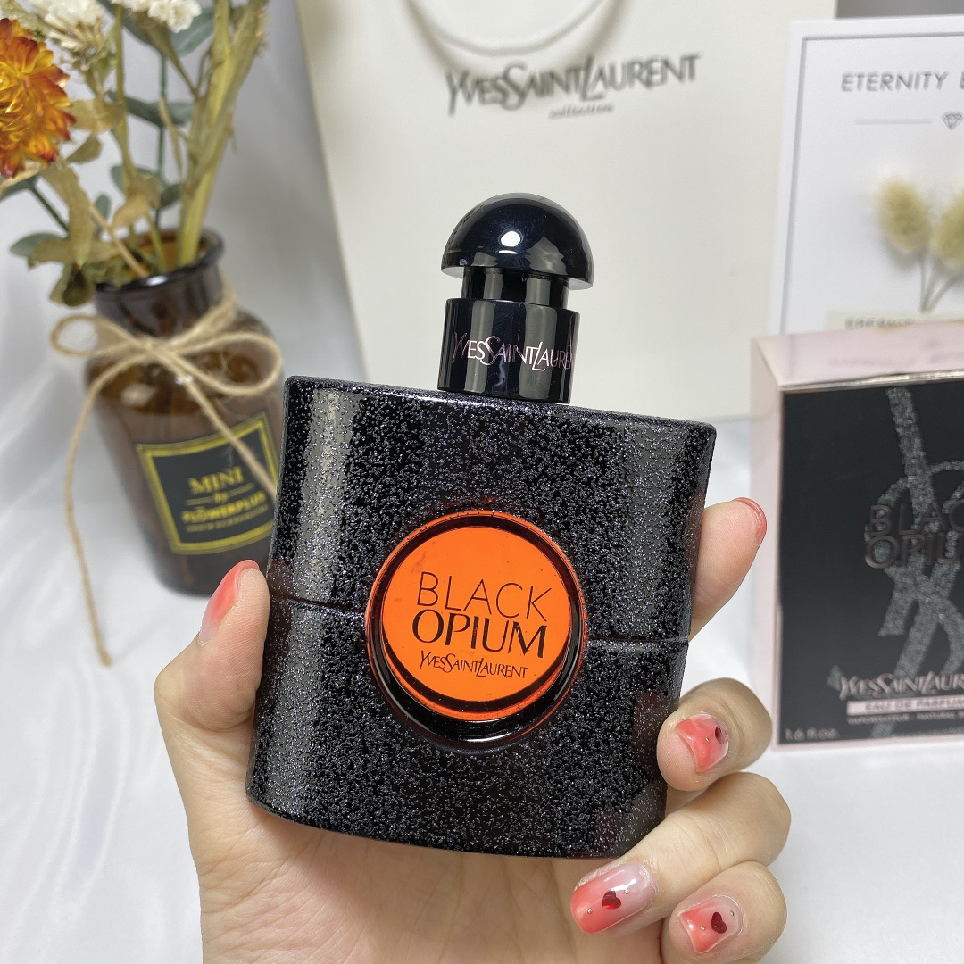 Saint Laurent perfume
